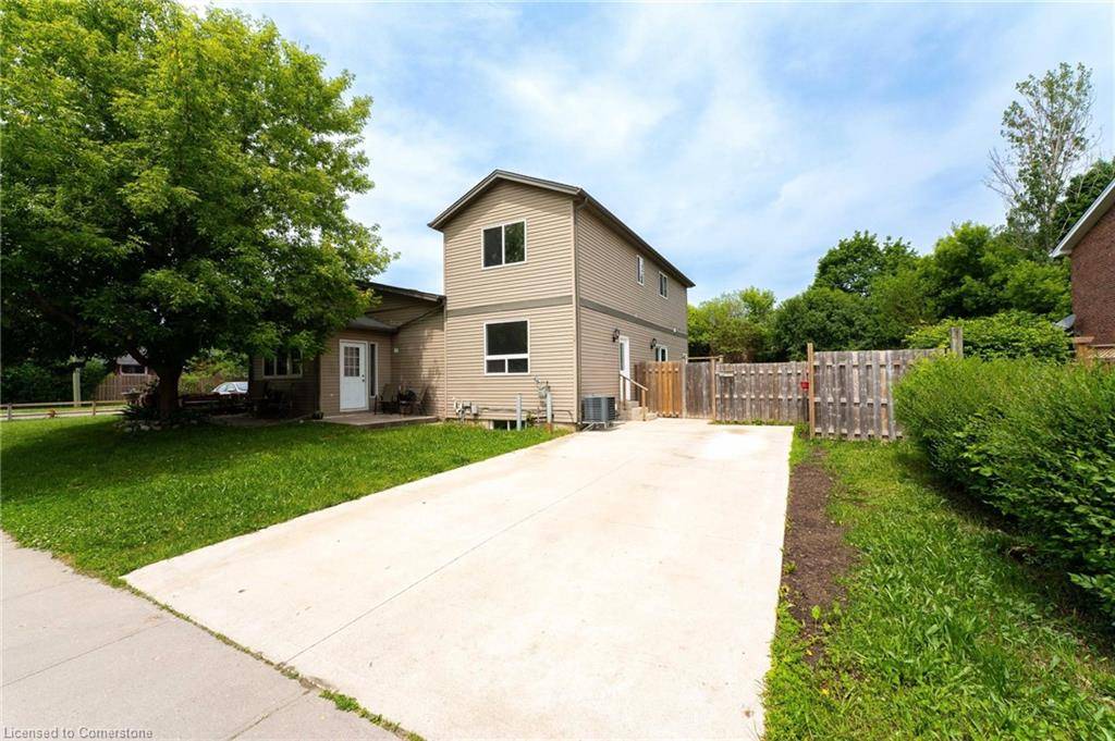 Kitchener, ON N2A 2L7,120 Jansen Avenue