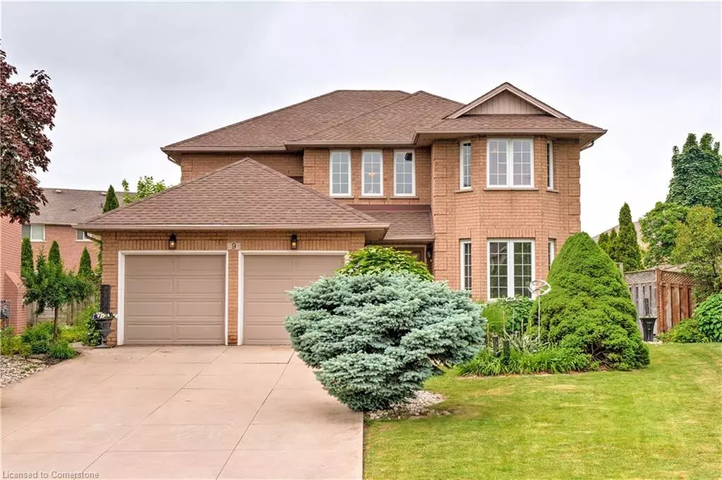 Stoney Creek, ON L8E 5E6,9 Sugarberry Court