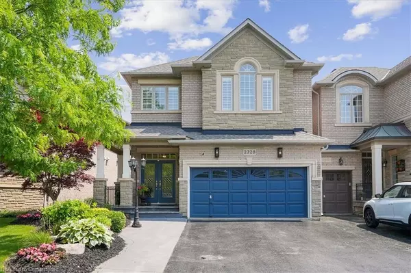 2328 Woodfield Road, Oakville, ON L6H 6Y6