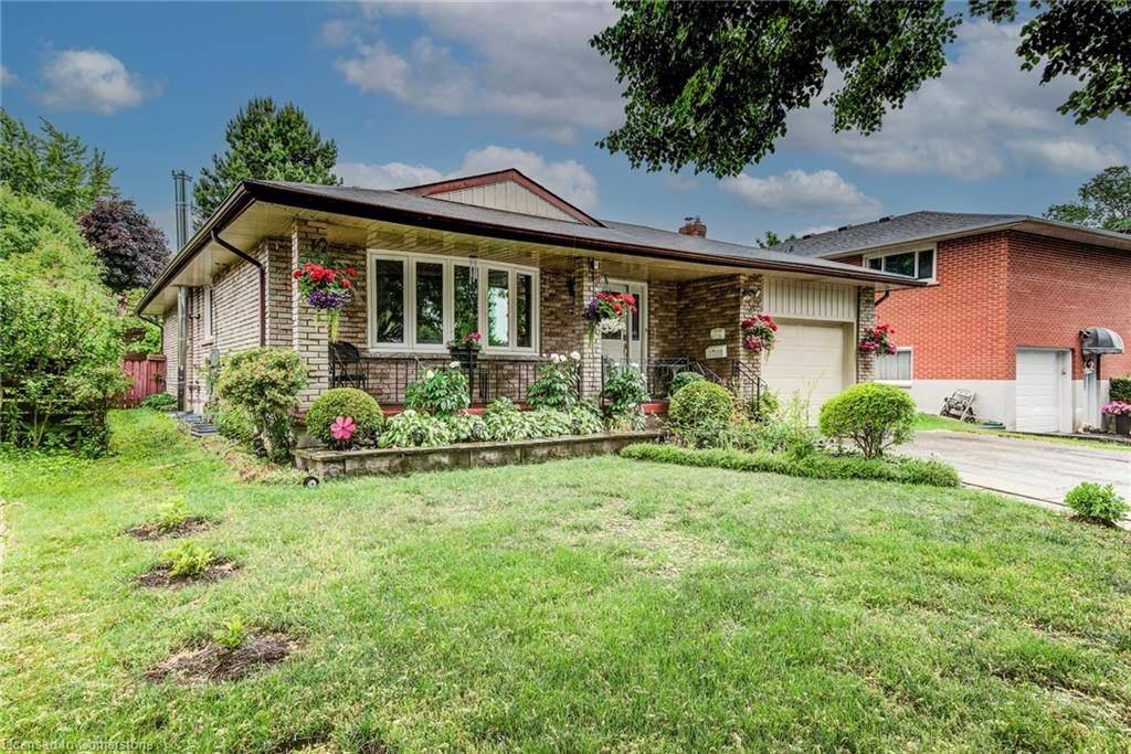 Kitchener, ON N2E 2A2,170 Martinglen Crescent