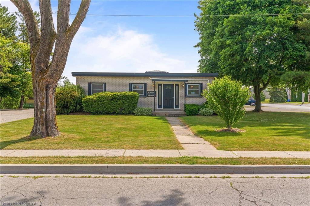 6 Munsee St S, Cayuga, ON L0R 1W0