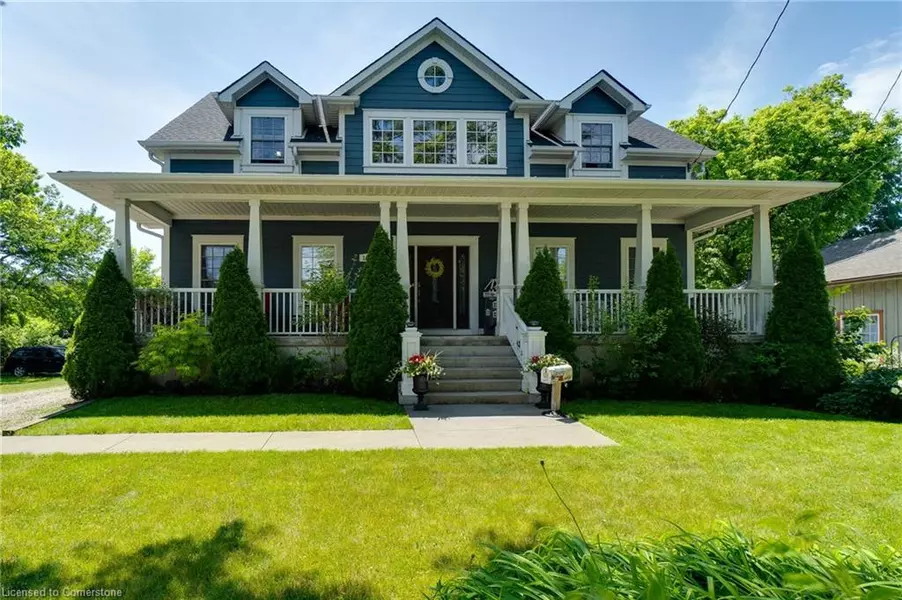 1026 Beach Boulevard, Hamilton, ON L8H 6Z4