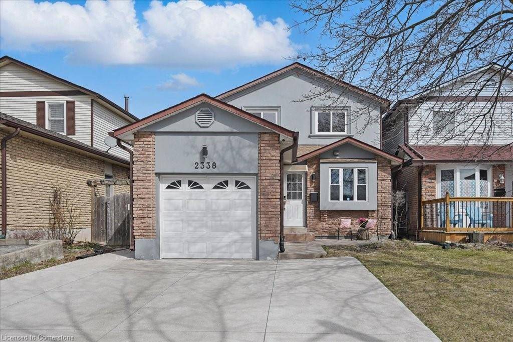 Burlington, ON L7P 4H4,2338 Malcolm Crescent