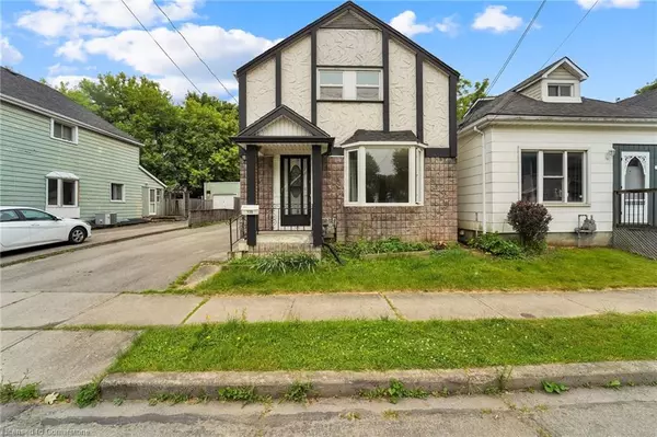 139 Royal Avenue, Hamilton, ON L8S 2C8