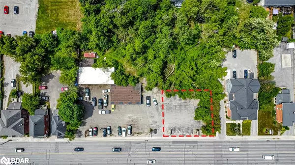 176 Bradford Street,  Barrie,  ON L4N 3B5