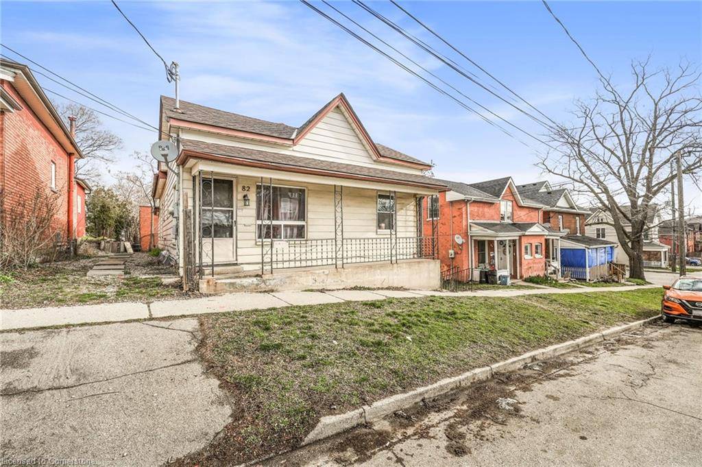 Brantford, ON N3T 2S3,82 Marlborough Street