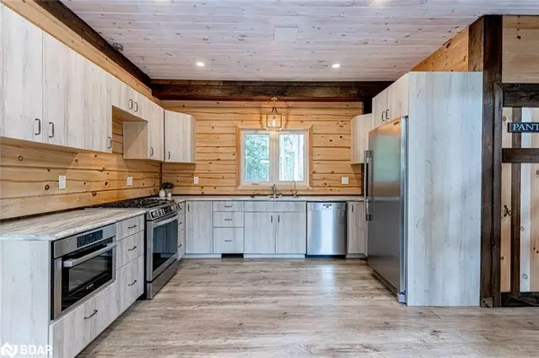 Washago, ON L0K 2B0,4057 Cambrian Road