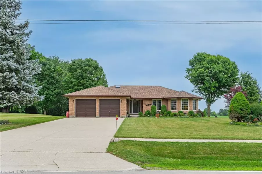 100 Baird Street S, Bright, ON N0J 1B0