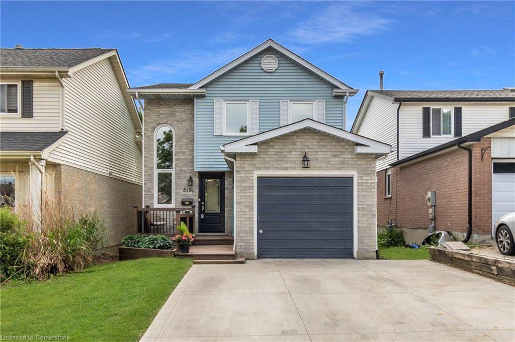 Waterloo, ON N2T 2A5,519B Rosemeadow Crescent