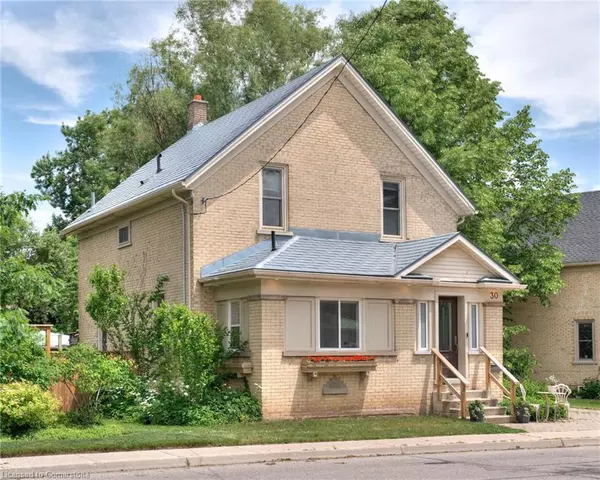 30 Wyatt Street E, Elmira, ON N3B 2J2