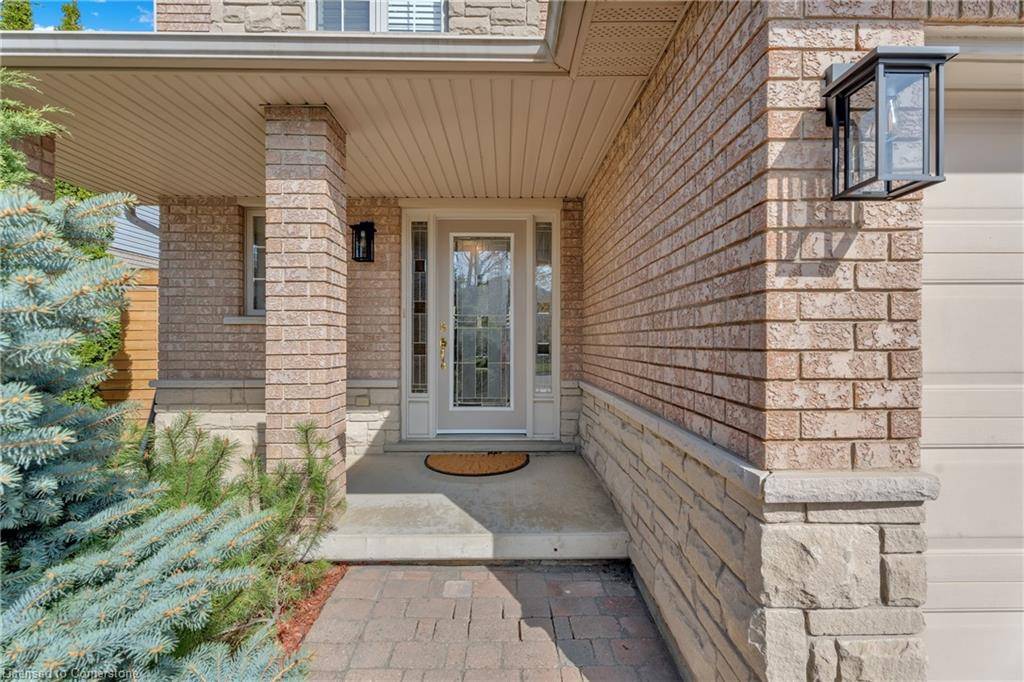Mount Hope, ON L0R 1W0,42 Archer Way