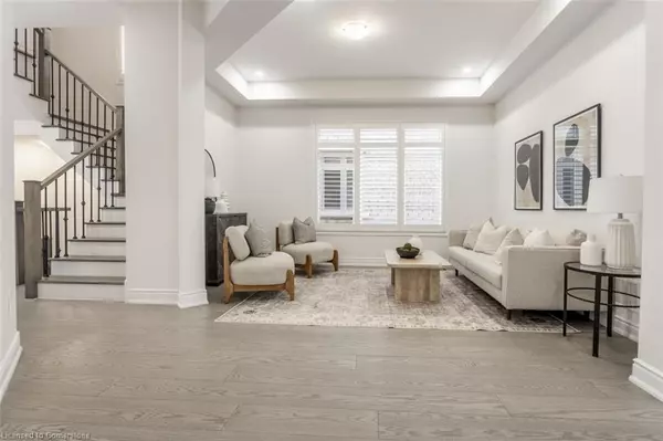 Oakville, ON L6H 0Y4,3429 Post Road