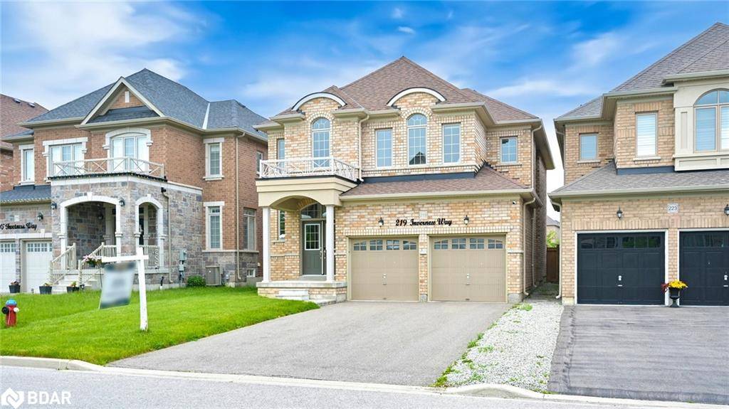Bradford West Gwillimbury, ON L3Z 0X5,219 Inverness Way