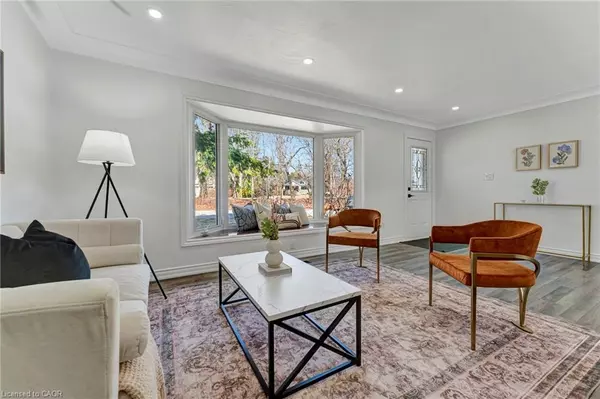 Ancaster, ON L9G 1P8,216 Sioux Road