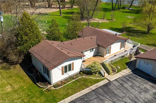 Dunnville, ON N1A 2W4,657 Haldimand Road 17
