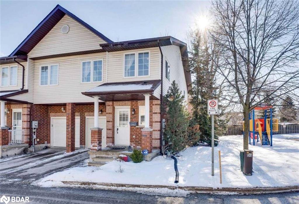 488 Yonge Street #16, Barrie, ON L4N 4E2