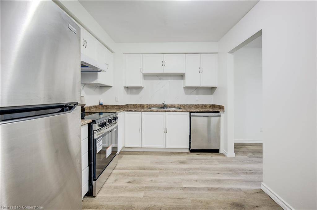 Welland, ON L3C 6P1,195 Denistoun Street #225