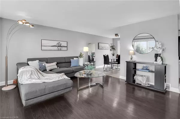 Smithville, ON L0R 2A0,230 St Catharines Street