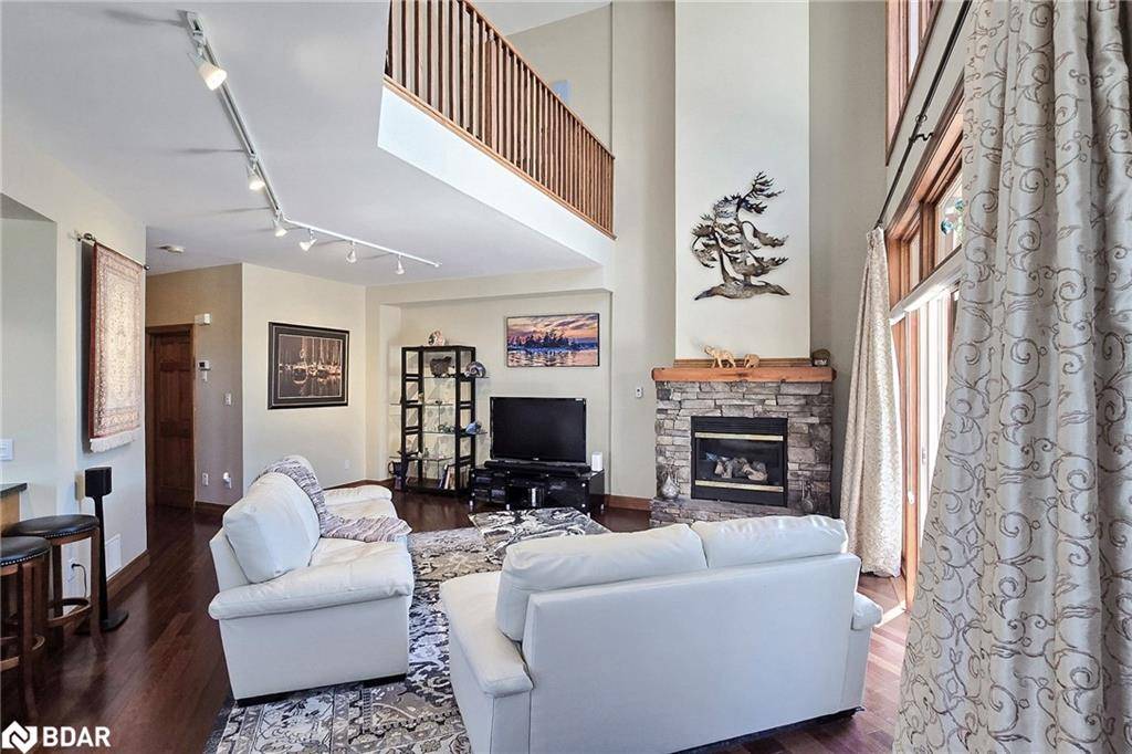 The Blue Mountains, ON L9Y 0V8,228 Blue Ski George Crescent #2