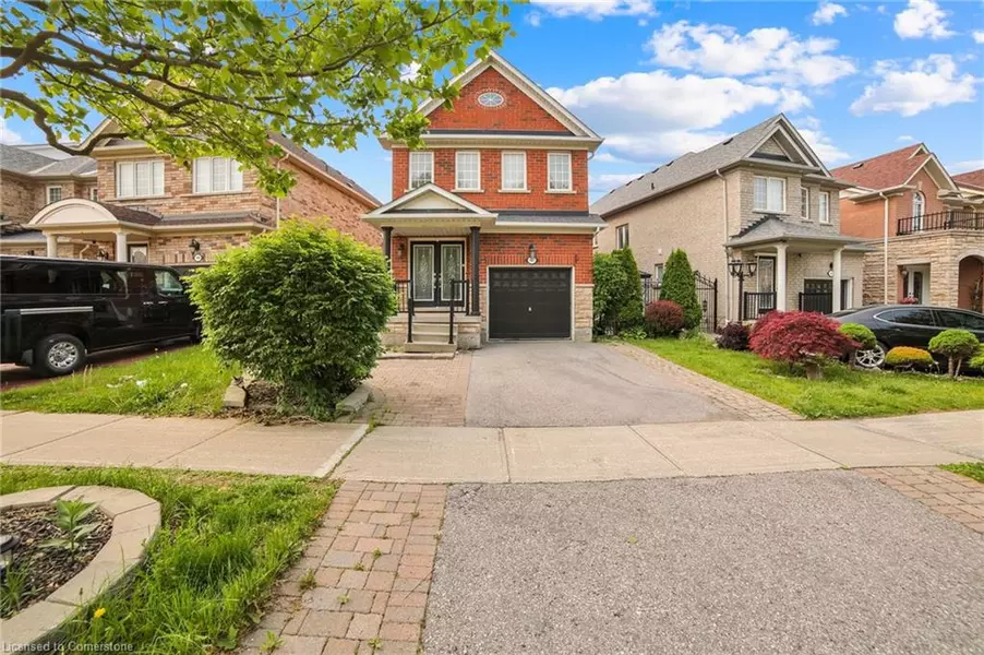 107 Venice Gate Drive, Vaughan, ON L4H 0E8