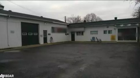 Barrie, ON L4N 3A4,48 Ellen Street #3
