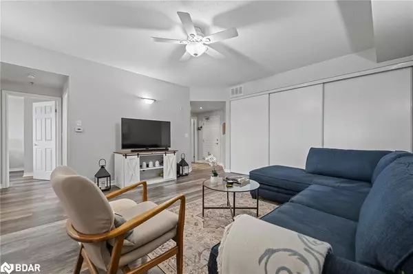 Guelph, ON N1E 0G7,308 Watson Parkway N #408
