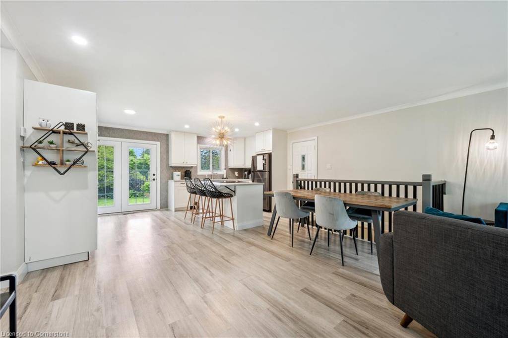 Kitchener, ON N2M 4T1,20 Graystone Avenue