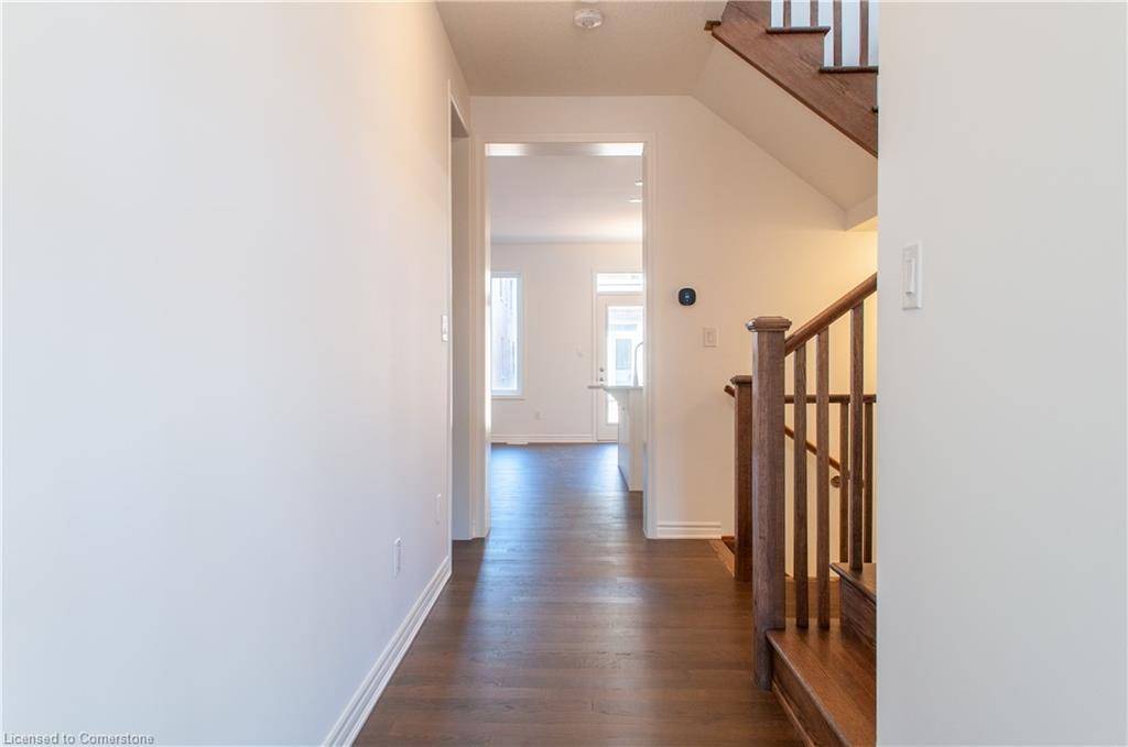 Milton, ON L9E 1Y6,1246 Muskoka Heights
