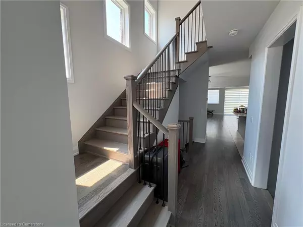 Woodstock, ON N4T 0P5,125 Cole Terrace Terrace