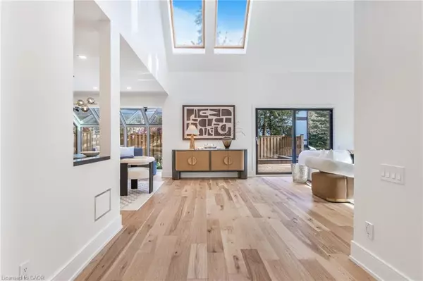 Ancaster, ON L9G 1M9,75 Reding Road