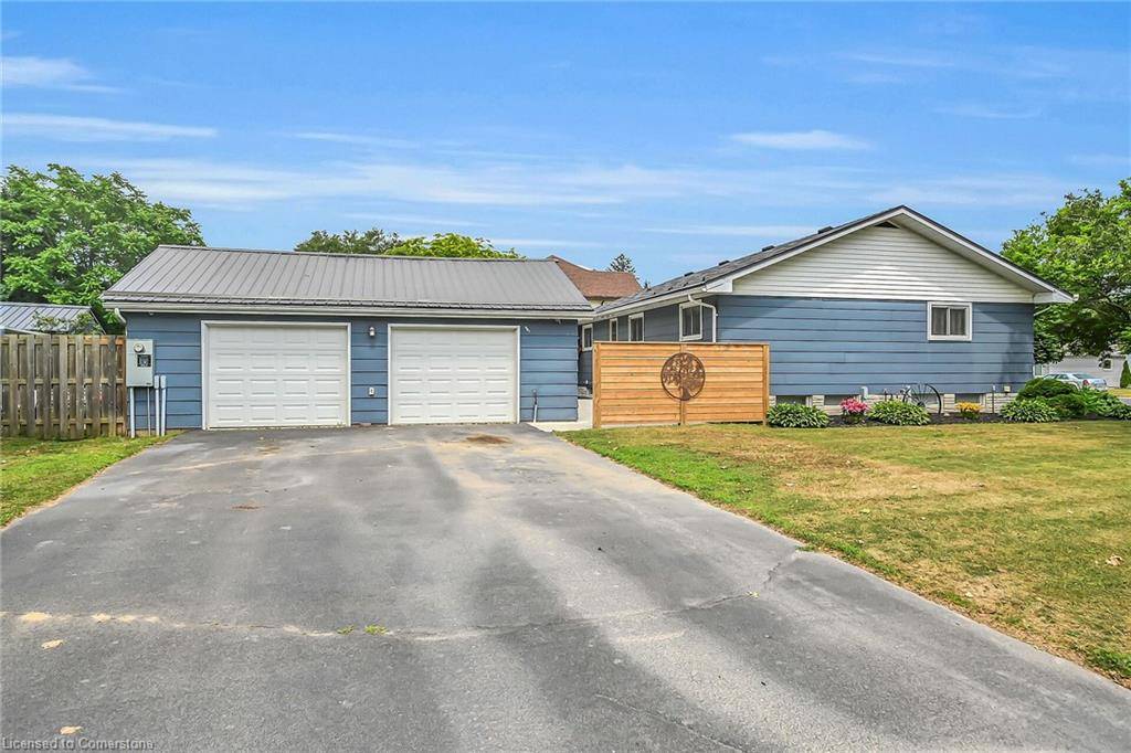 4 Clifford Street, Port Dover, ON N0A 1N0
