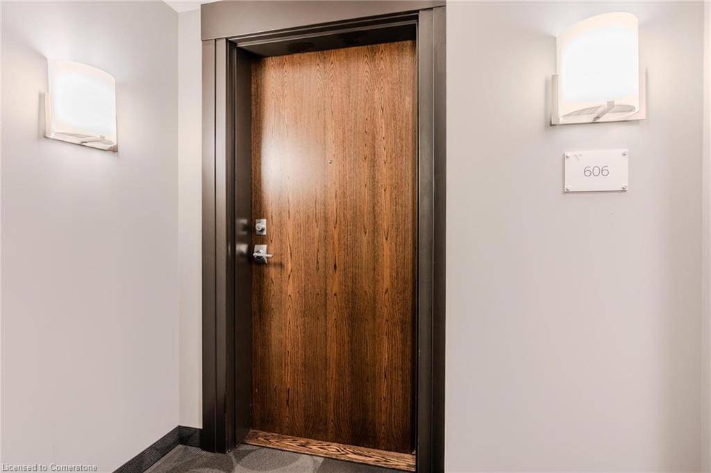 Waterdown, ON L8B 1V8,30 Hamilton Street S #606