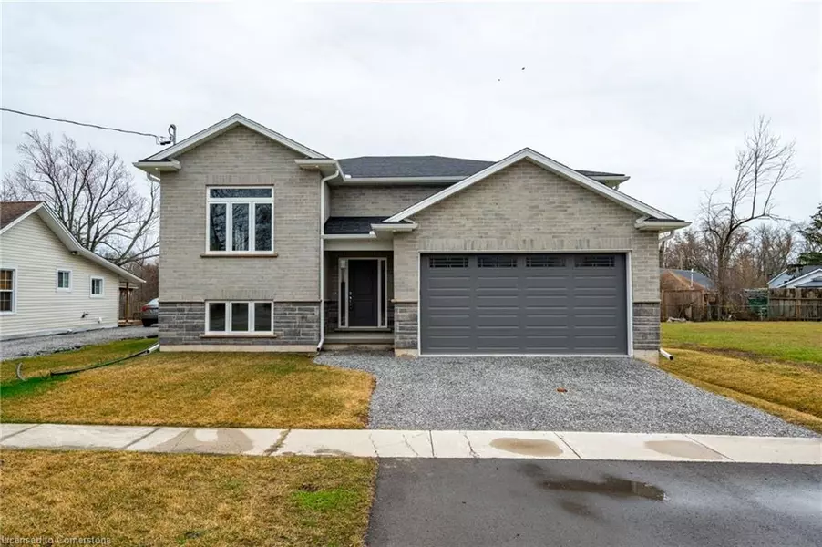 735 Dominion Road, Fort Erie, ON L2A 1G9