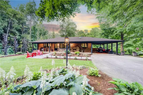 St. Clements, ON N0B 2M0,2215 Herrgott Road