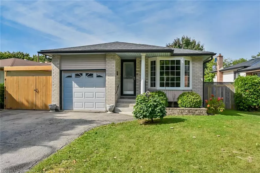 5 Ridell Crescent, Stoney Creek, ON L8J 1Z5