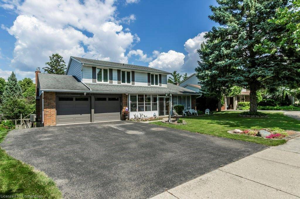 Waterloo, ON N2L 2P9,68 Ridgeview Crescent