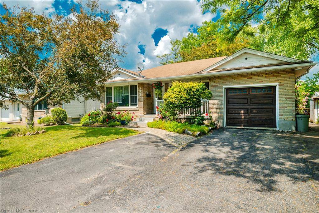 392 Fischer Hallman Road, Kitchener, ON N2M 4Y1