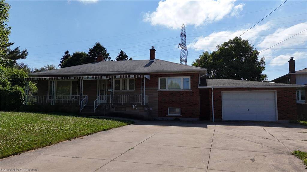 Hamilton, ON L9C 7P5,392 Upper Horning Road