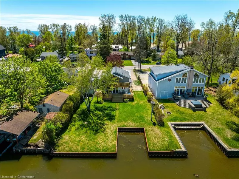 270 Erie Boulevard, Long Point, ON N0E 1M0