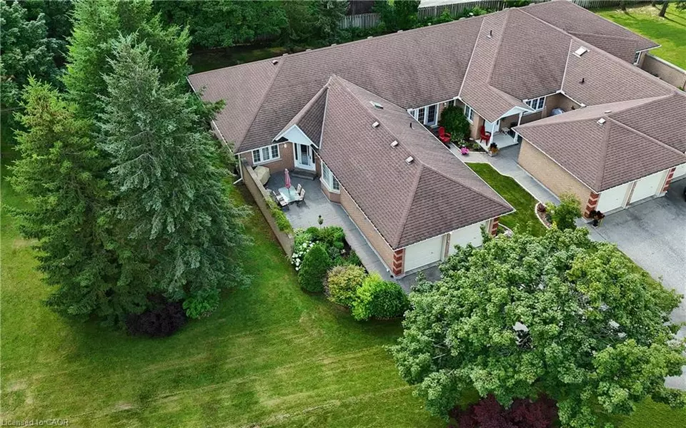 95 Beasley Crescent #5, Cambridge, ON N1T 1P5
