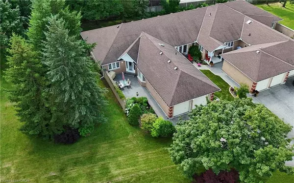 95 Beasley Crescent #5, Cambridge, ON N1T 1P5