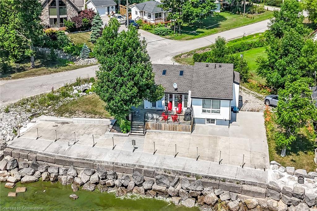 61 Horseshoe Bay Road, Dunnville, ON N1A 2W8
