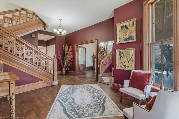 Hamilton, ON L8H 6Z7,957 Beach Boulevard