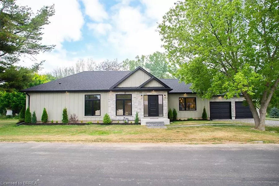 68 Hamilton Plank Road, Port Dover, ON N0A 1N7