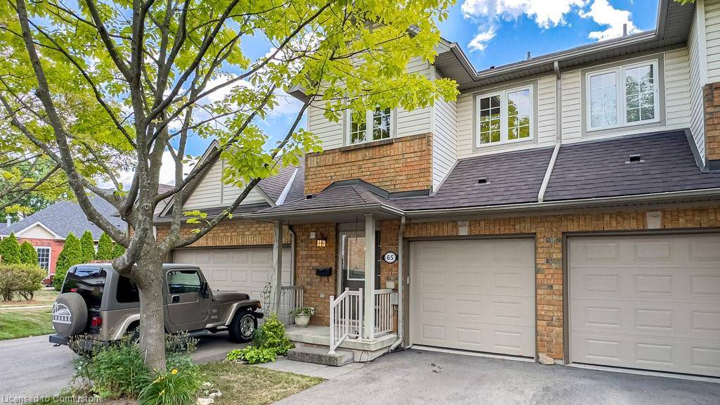100 Beddoe Street #65, Hamilton, ON L8P 4Z2