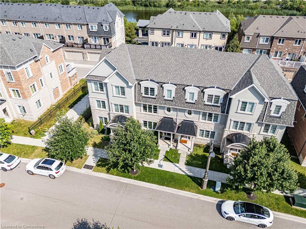 352 Timberland Gate Gate, Oakville, ON L6M 0Y9