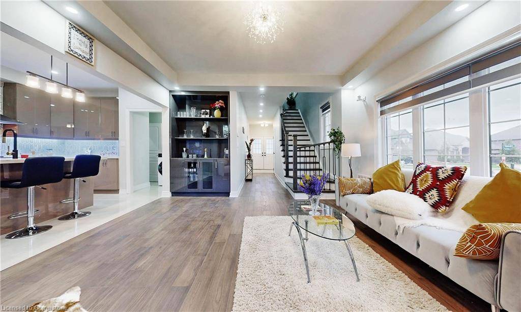 Kitchener, ON N2K 0C7,85 Eaglecrest Street