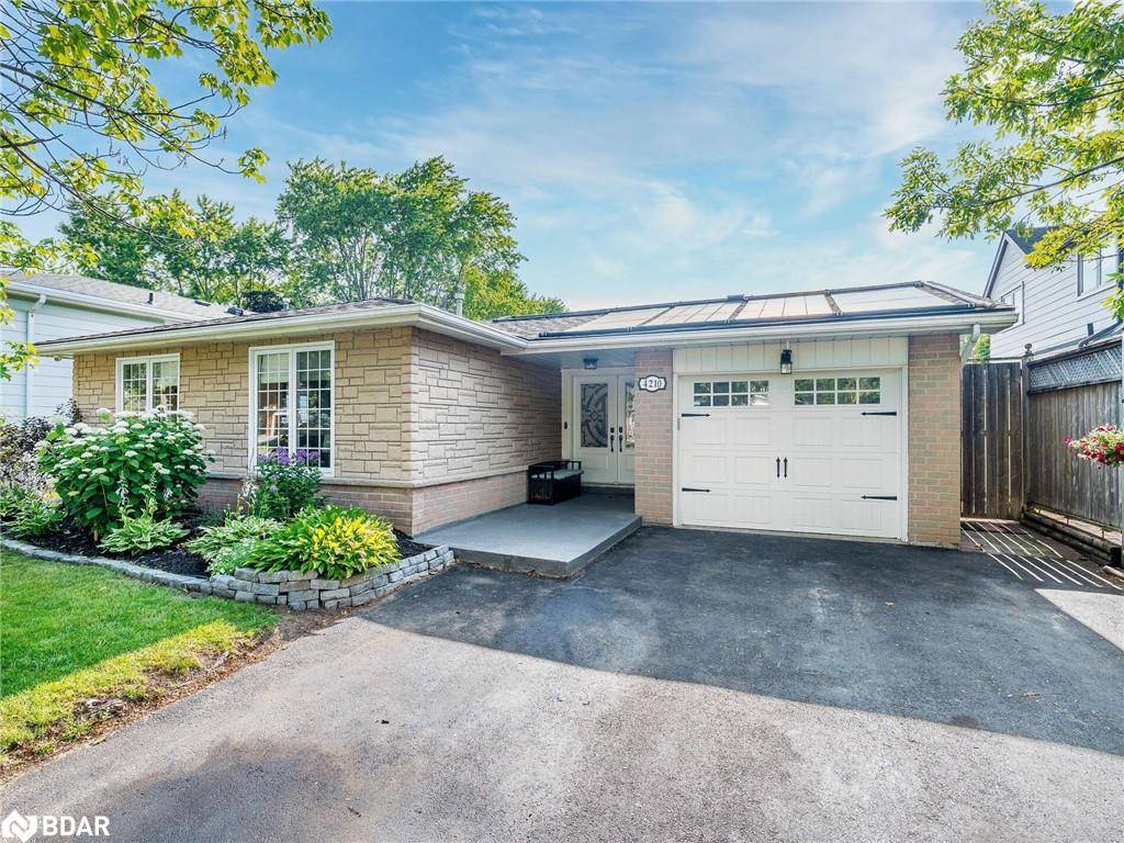 4210 Longmoor Drive, Burlington, ON L7L 4Z8