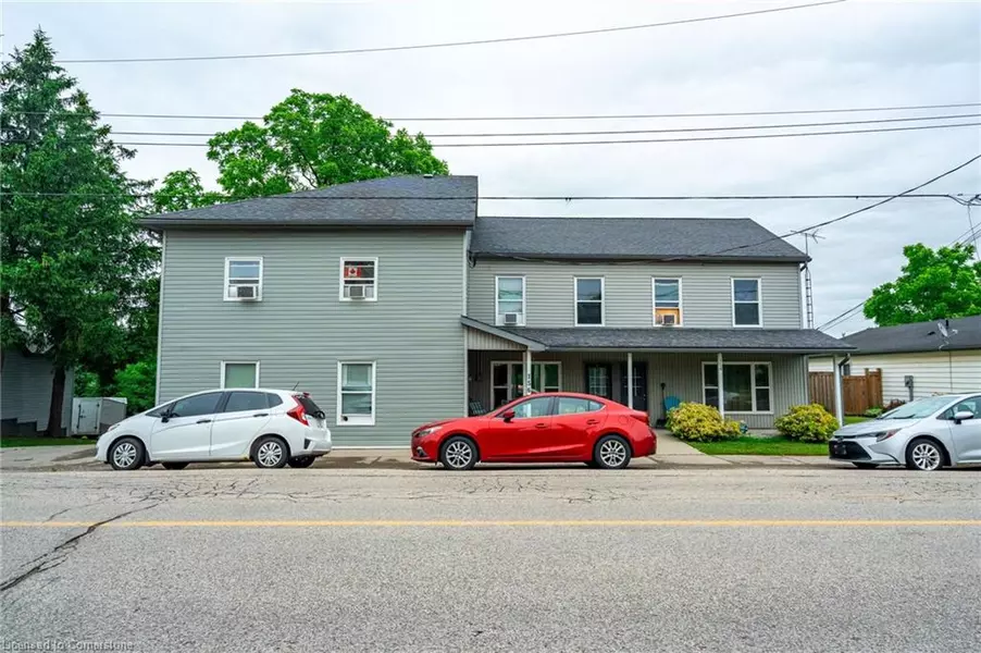 154-156 Freelton Road, Freelton, ON L8B 0Z5