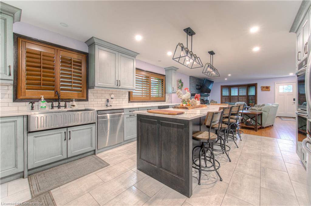Ancaster, ON L8G 4T5,310 Cavendish Drive
